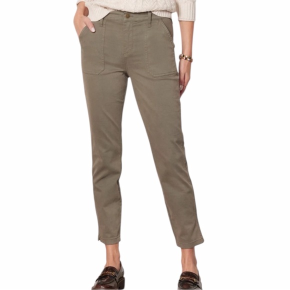 Evereve Pants - Evereve Payton utility ankle slit pant in Olive green size 26